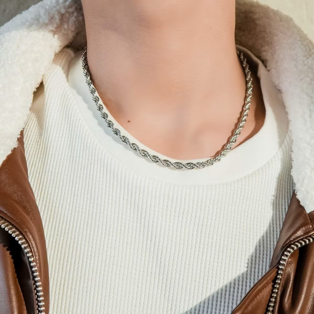 Maison Miru Bold Heirloom Necklace
